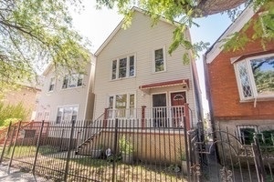 7432 S Champlain Ave in Chicago, IL - Building Photo