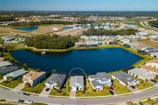 12203 Seabrook Ave in Bradenton, FL - Building Photo