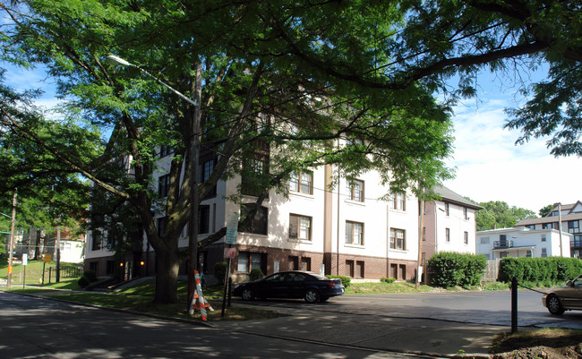 Sherbrooke Apartments in Syracuse, NY - Foto de edificio - Building Photo