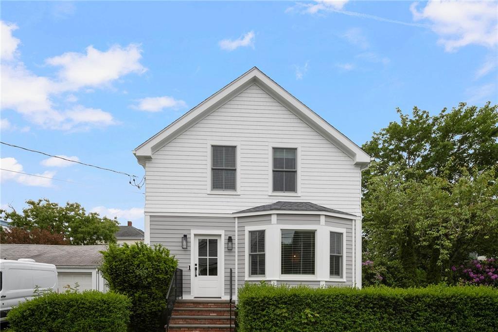 69 Connection St in Newport, RI - Building Photo