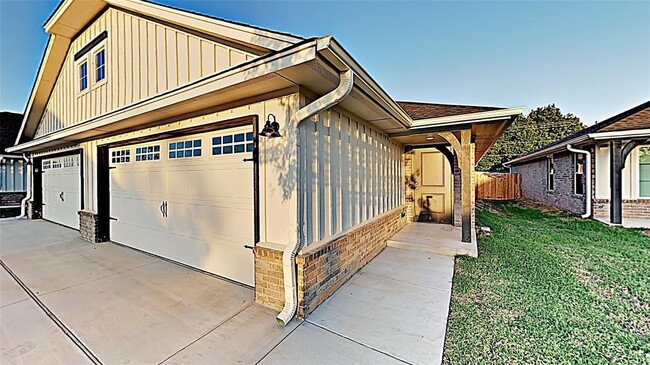 5014 Avion Ct in Oklahoma City, OK - Building Photo - Building Photo