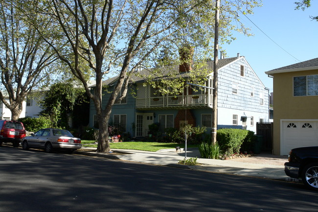 177 Duane St in Redwood City, CA - Building Photo - Building Photo