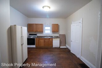 1933 Salem St in Lafayette, IN - Foto de edificio - Building Photo