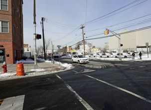 1201 Summit Ave in Jersey City, NJ - Building Photo - Building Photo