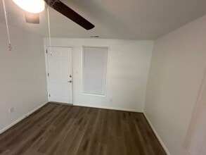 53 Highland Ave SW in Concord, NC - Foto de edificio - Building Photo