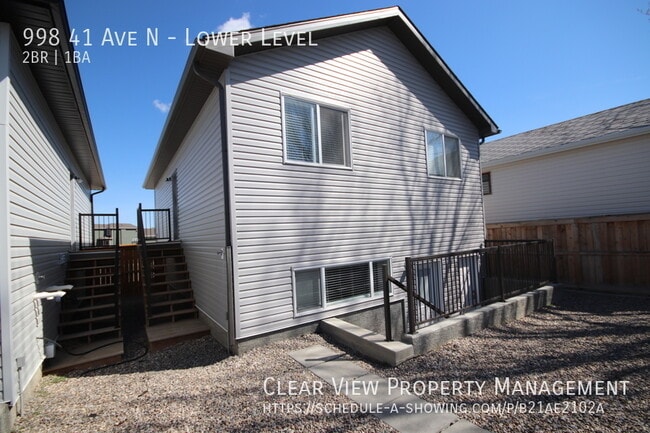 property at 998-941 41 Avenue N