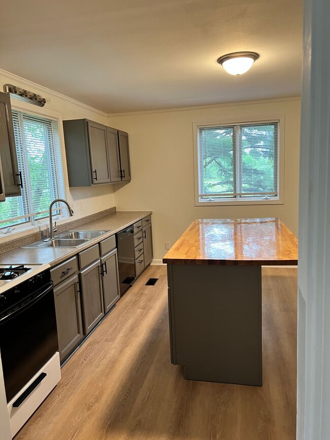 property at 17 Pheasant Dr