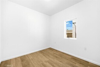 1375 N Mentor Ave, Unit A in Pasadena, CA - Foto de edificio - Building Photo