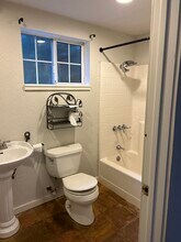 41500 Wilderness Lodge Rd in Branscomb, CA - Building Photo - Building Photo