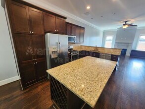 200 Marion Pl NE in Atlanta, GA - Building Photo - Building Photo