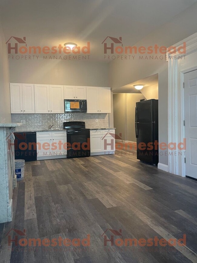 806 DeKalb St in Norristown, PA - Building Photo - Building Photo