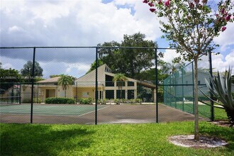 11 SW 94 Terrace in Plantation, FL - Building Photo - Building Photo