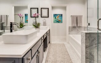 2885 Woodside St in Dallas, TX - Building Photo