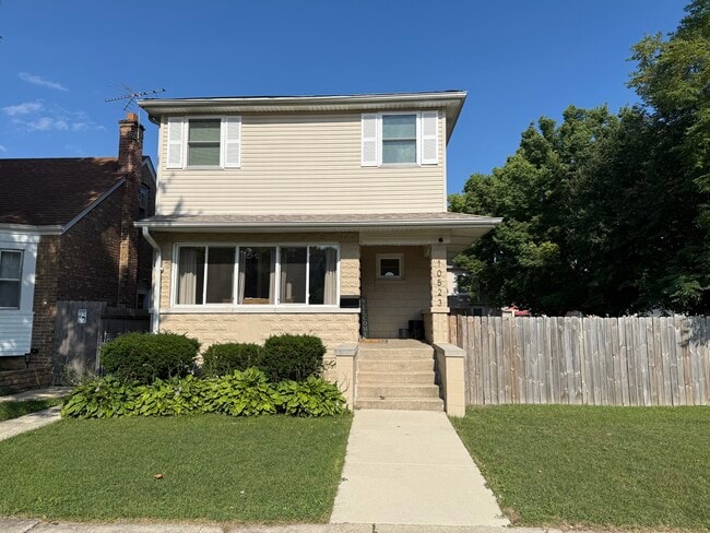 property at 10523 S Sawyer Ave