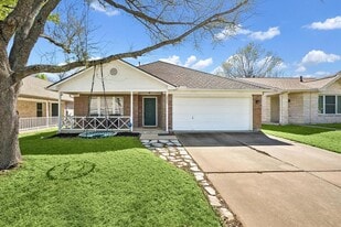2011 Harvest Moon Dr in Cedar Park, TX - Building Photo