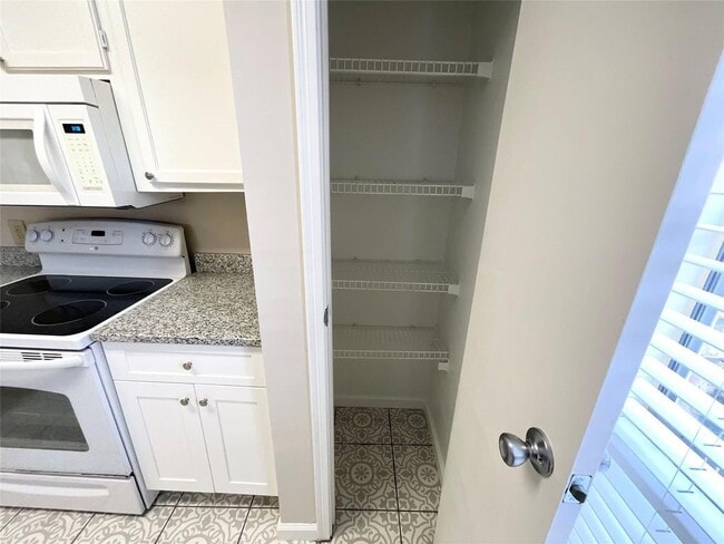 property at 1515 Sandy Springs Rd