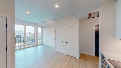 101 W Broadway in Boston, MA - Foto de edificio - Building Photo