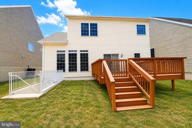 property at 38 Hot Springs Way