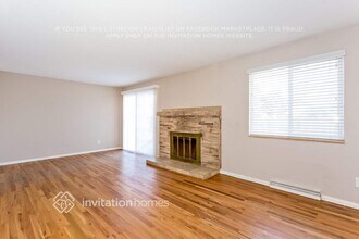12043 E Arizona Dr in Aurora, CO - Building Photo - Building Photo
