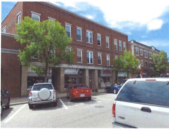 622-634 Main St