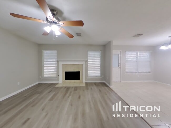 1615 Trail Forest Ct in Humble, TX - Building Photo - Building Photo