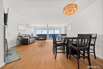 1895 Fairfield Beach Rd in Fairfield, CT - Building Photo - Building Photo