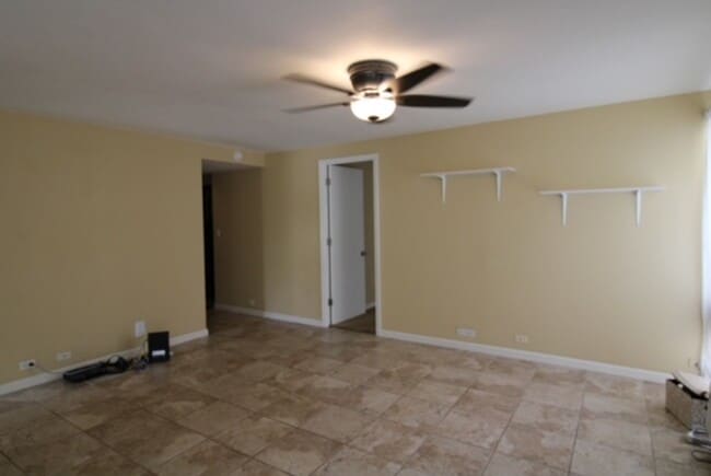 431 Nahua St in Honolulu, HI - Building Photo - Building Photo