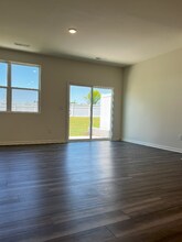 121 N Chubb Rdg in Clayton, NC - Building Photo - Building Photo