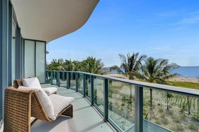 property at 900 N Ocean Blvd