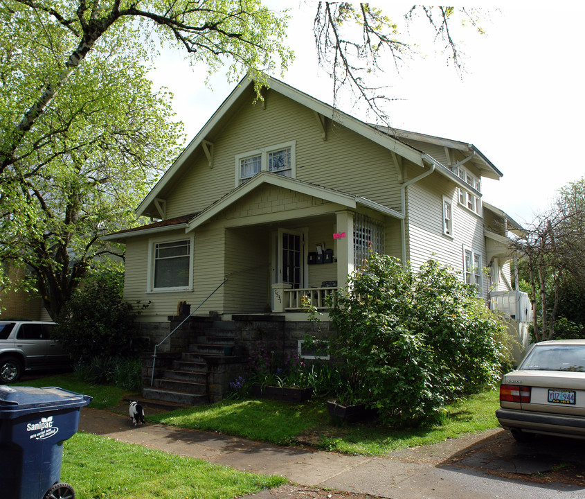 1531 Mill St in Eugene, OR - Building Photo