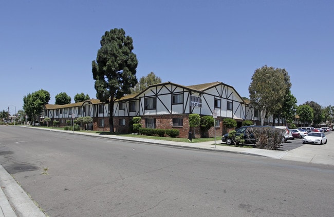 Essex Manor Apartments