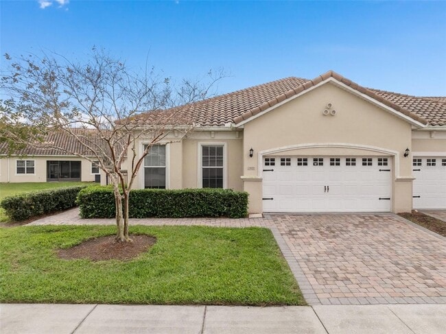 2400 Harwich Dr in Kissimmee, FL - Building Photo - Building Photo