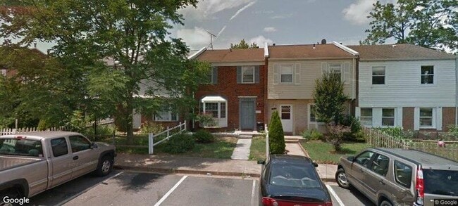 8004 Community Dr in Manassas, VA - Building Photo - Building Photo