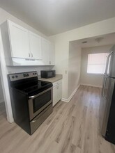 5975 Forest Hill Blvd, Unit 201 in West Palm Beach, FL - Building Photo - Building Photo