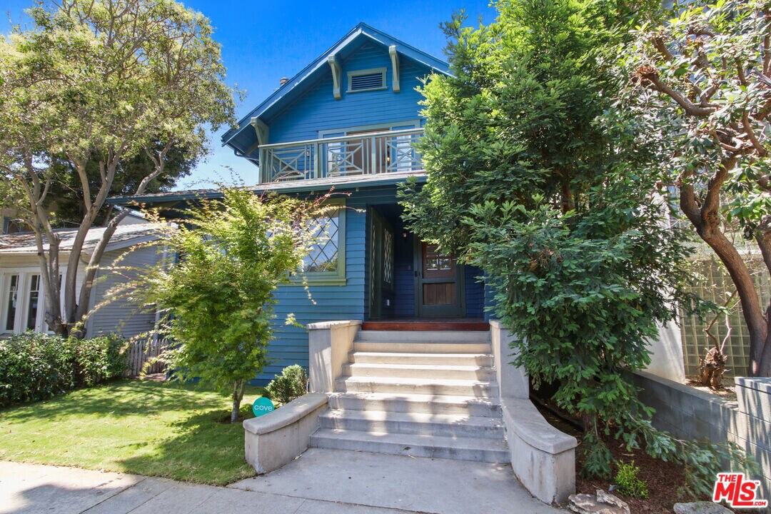 221 Market St in Los Angeles, CA - Building Photo