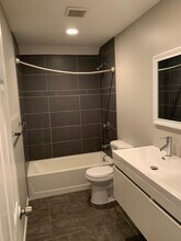 2419 Frankford Ave in Philadelphia, PA - Building Photo - Building Photo