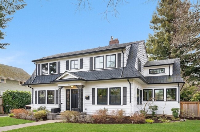 property at 2835 NE 40th Ave