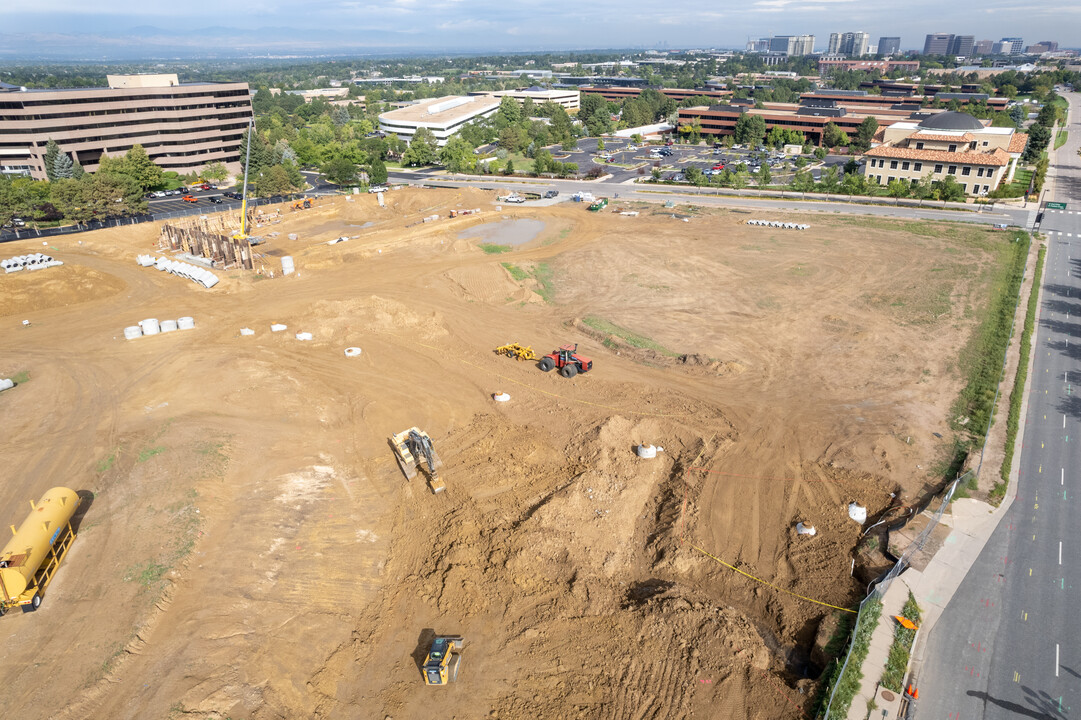 The Avant in Centennial, CO - Building Photo