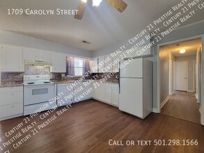 1709 Carolyn St in Jacksonville, AR - Building Photo - Building Photo