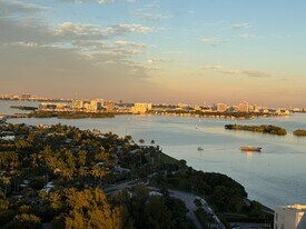 780 NE 69th St, Unit 2506 in El Portal, FL - Building Photo