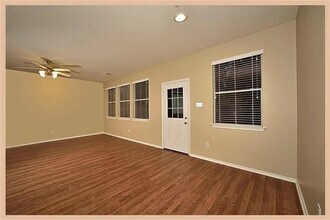 43 Blue Creek Pl in Spring, TX - Building Photo - Building Photo