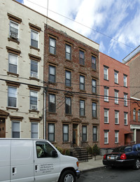 206-208 Park Ave in Hoboken, NJ - Foto de edificio - Building Photo