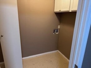 945 E Fairview St in Blossom, TX - Building Photo - Building Photo