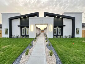 11313 N 25th St in McAllen, TX - Building Photo