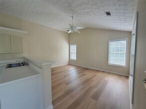 902 Conners Cove NW in Lawrenceville, GA - Building Photo - Building Photo