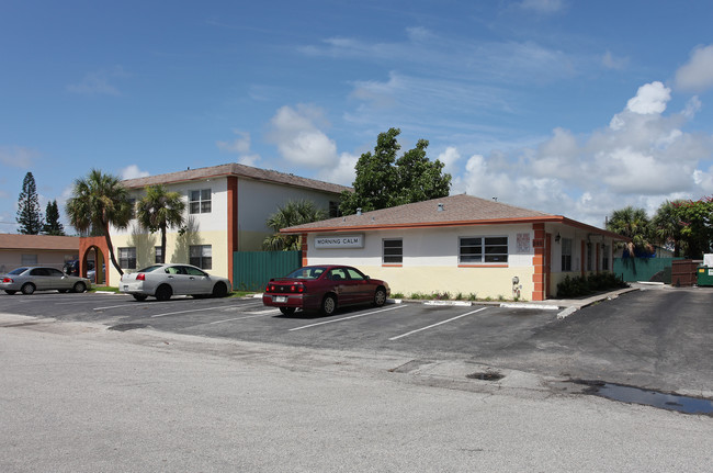 Morning Calm Apartments in Pompano Beach, FL - Building Photo - Building Photo