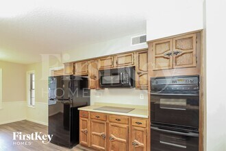 3007 Wood Thrush Dr in Memphis, TN - Building Photo - Building Photo