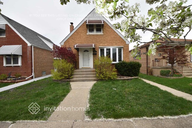 property at 6209 S Meade Ave