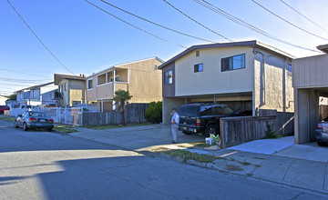 1746 14th St in San Pablo, CA - Foto de edificio - Building Photo