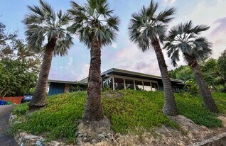 4432 Mayapan Dr in La Mesa, CA - Building Photo